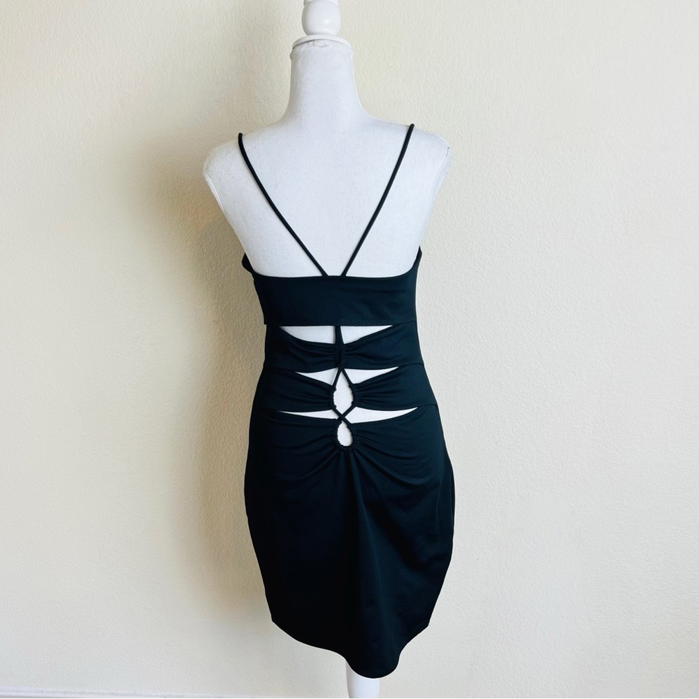Fabletics Black Bailey Ruched Strappy Criss Cross Back Active Bodycon Dress
